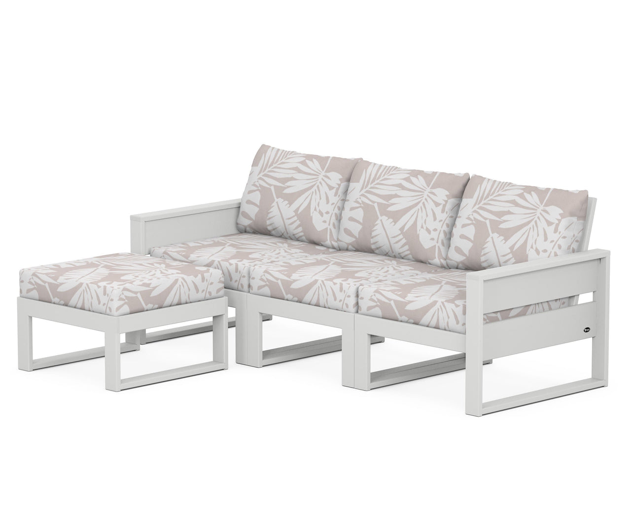 Trex Eastport 4- Piece Sectional with Ottoman