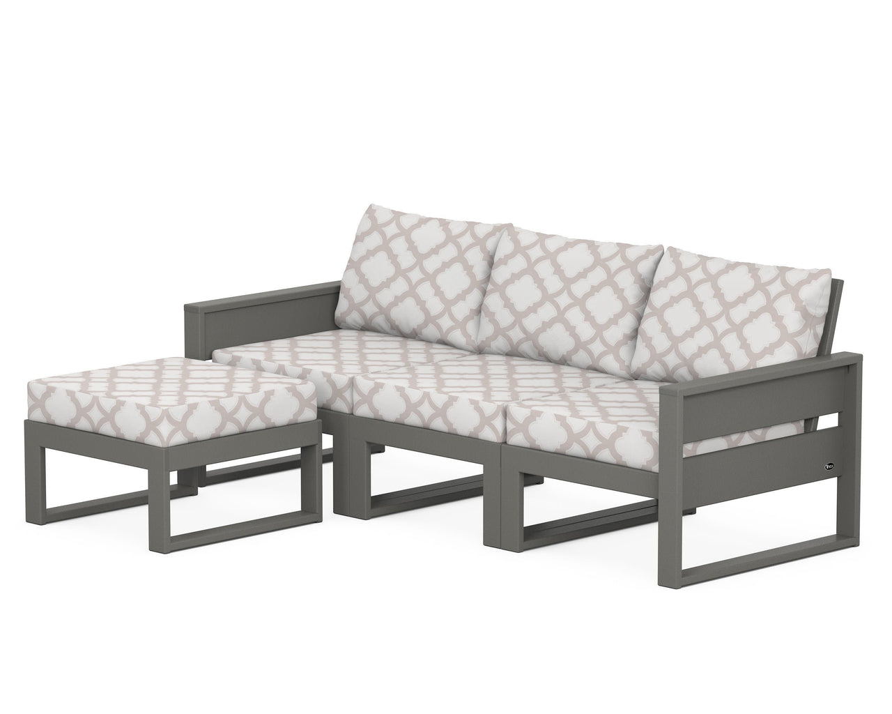 Trex Eastport 4- Piece Sectional with Ottoman