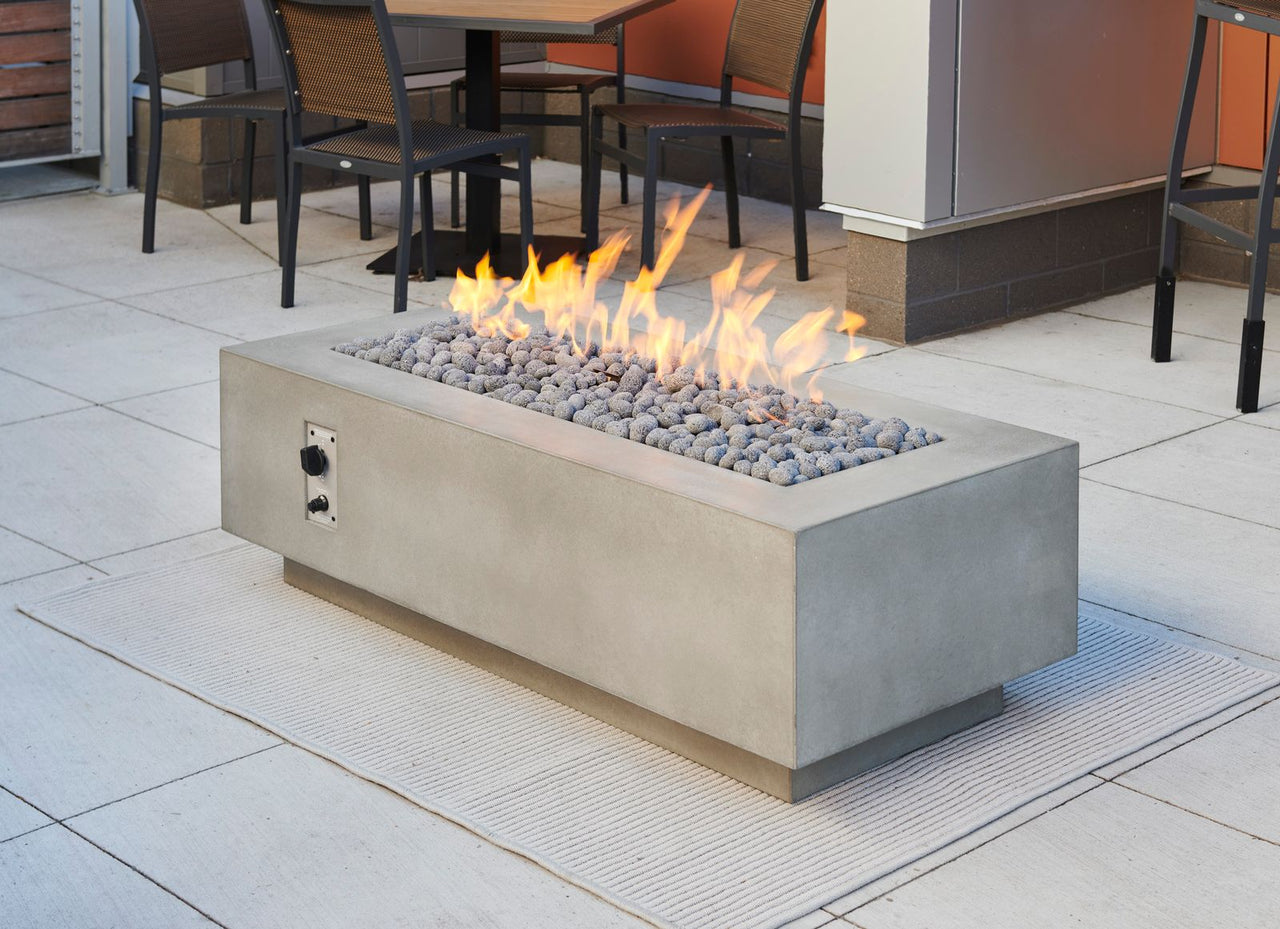 White Cove 54" Linear Gas Fire Table w/Direct Spark Ignition (LP)CV54WTDSILP