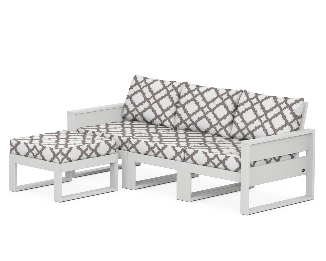 Trex Eastport 4- Piece Sectional with Ottoman