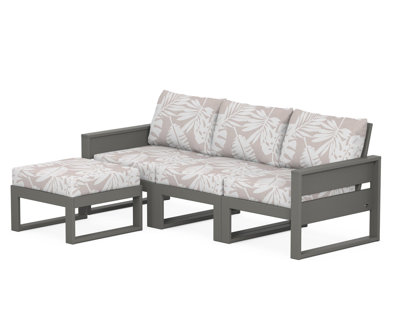 Trex Eastport 4- Piece Sectional with Ottoman